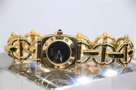 gucci ladies watch 6300 l